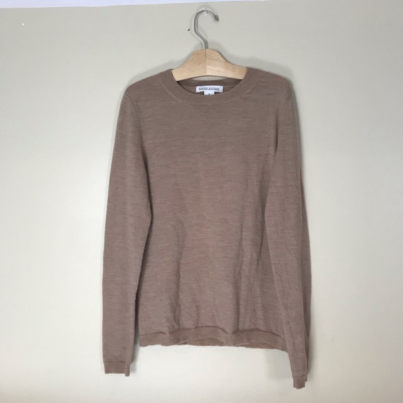 Banana Republic Sweaters - Banana Republic Sweater/shirt